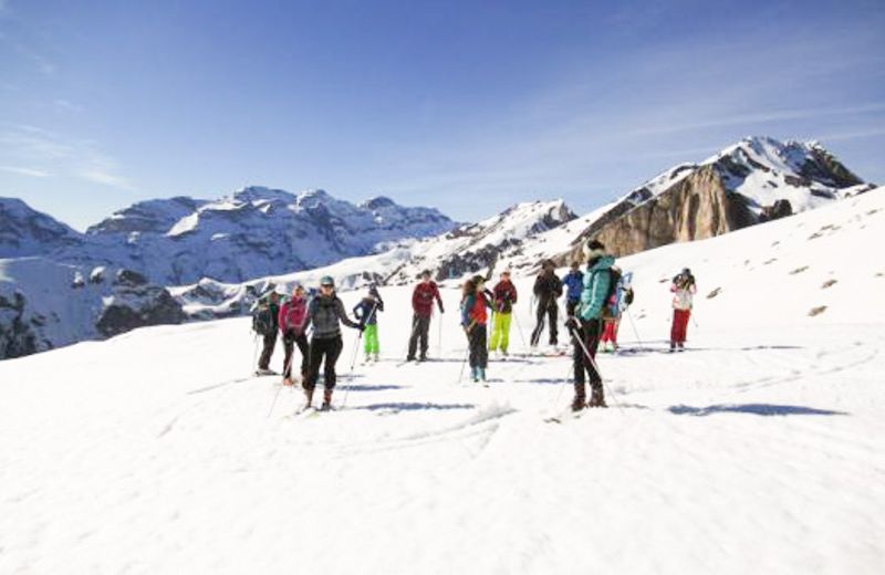 Vacances au ski : protégez les yeux des enfants